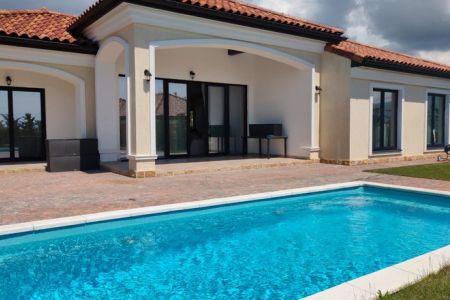 Вилла Посейдон 6-местная 4-комнатная